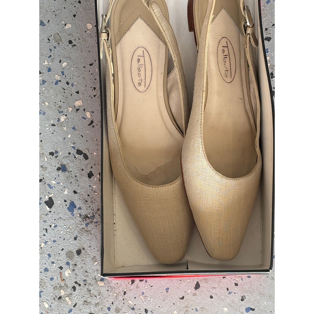 NIB! Talbots Beige Textured Slingback Low Block Heel Almond Toe Pumps Shoes